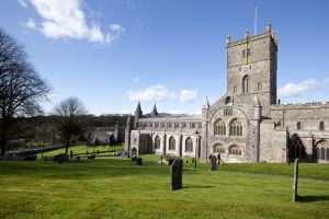 st davids cathedral 111 sm.jpg